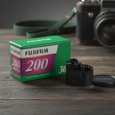 Fujifilm 200 · 35 mm · 36 exposiciones