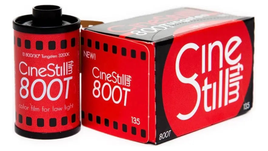 CineStill 800T · 35 mm · 36 exposiciones